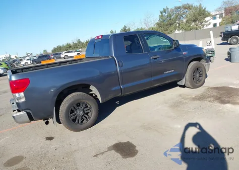 2008 Toyota Tundra Base 5.7L V8 z USA, uszkodzony, nr VIN 5TFRV54158X062201